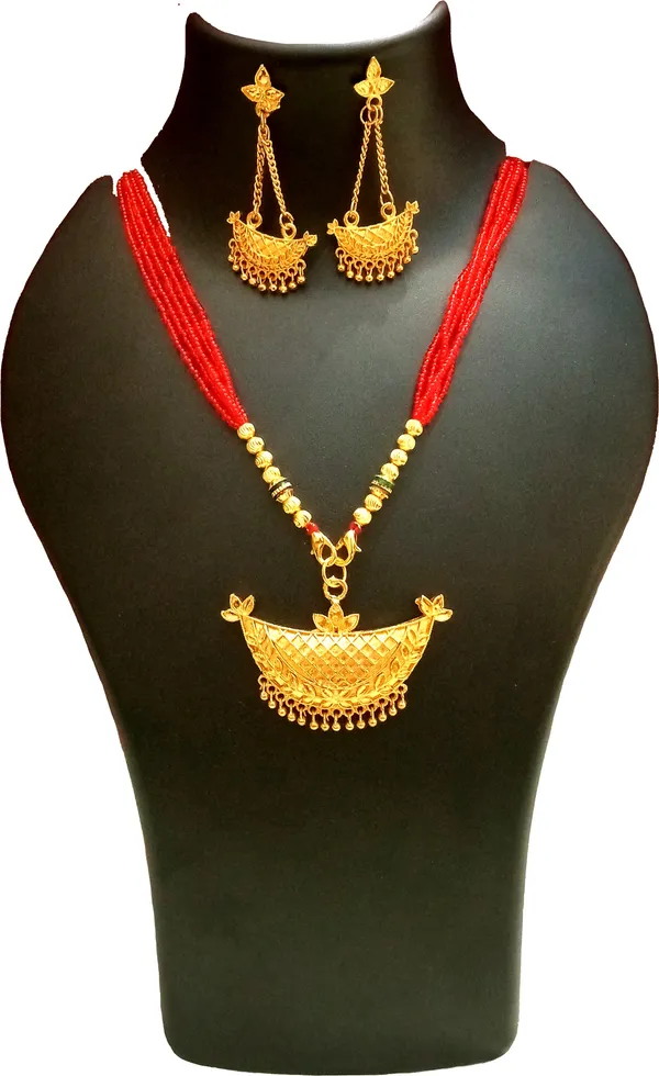 Assamese_Traditional_Red_Joonbiri_Jewellery_Set_For_Women